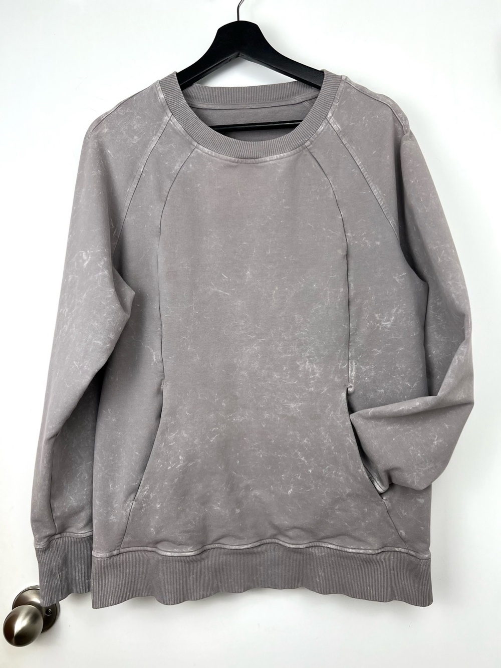 Lululemon Scuba Crew Sweat Shirt Size 12 Washed Lunar Rock Gray Athleisure Yoga